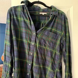 Uniqlo Blue and Green Button Down Shirt Casual Plaid